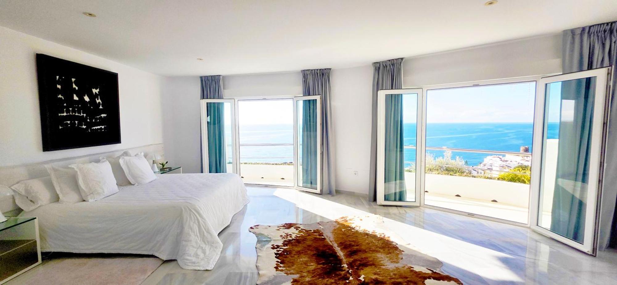 R7- Luxury With Ocean Views Villa