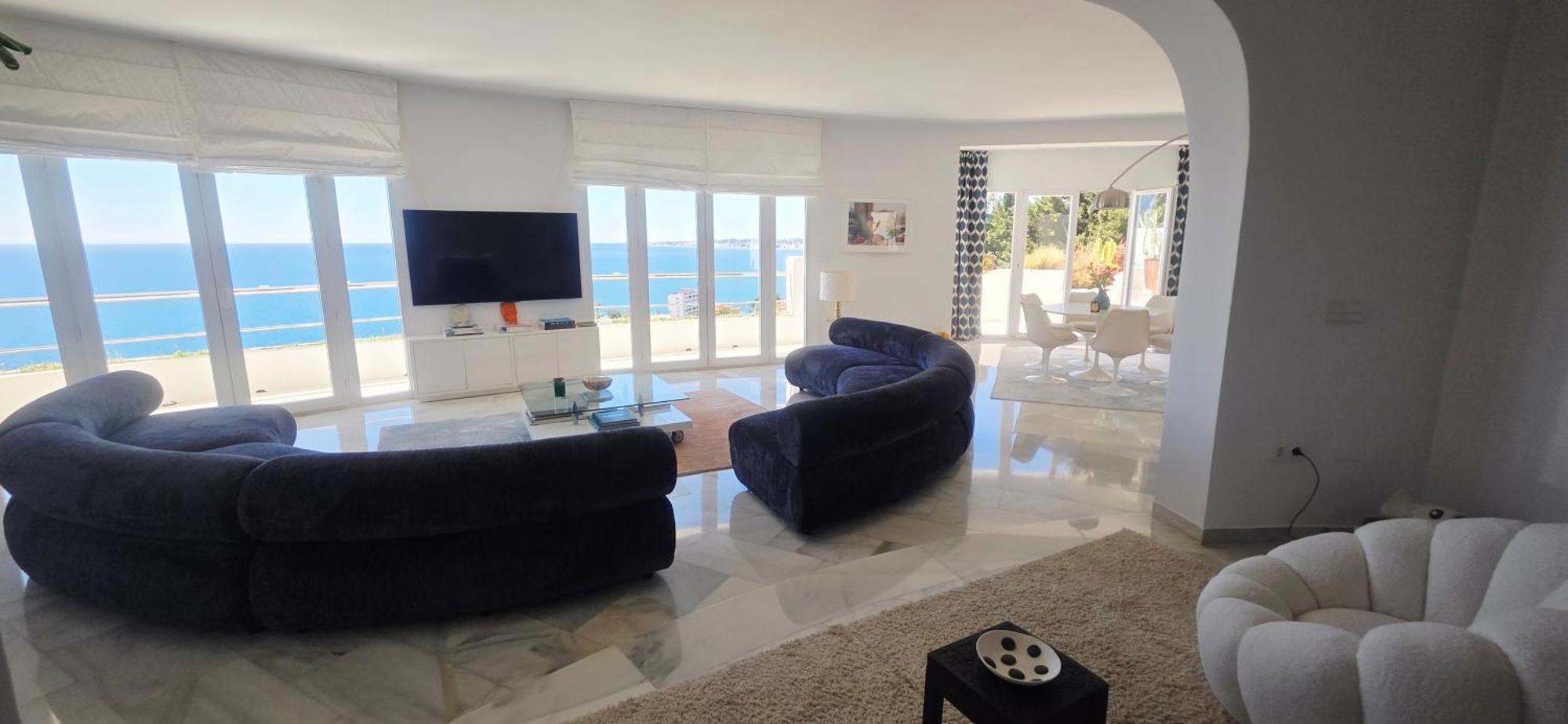 R7- Luxury With Ocean Views *